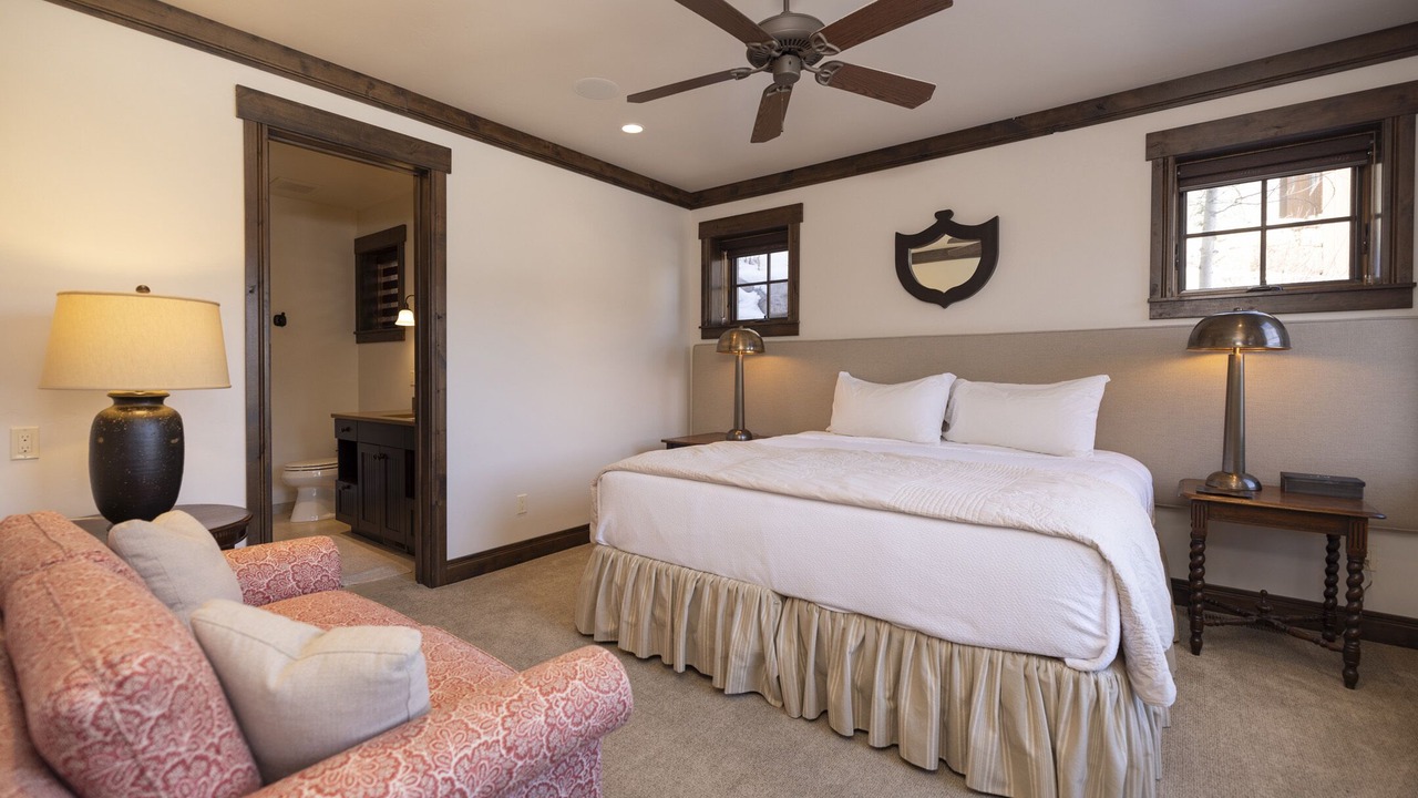 Photo of Bedroom in Purgatory