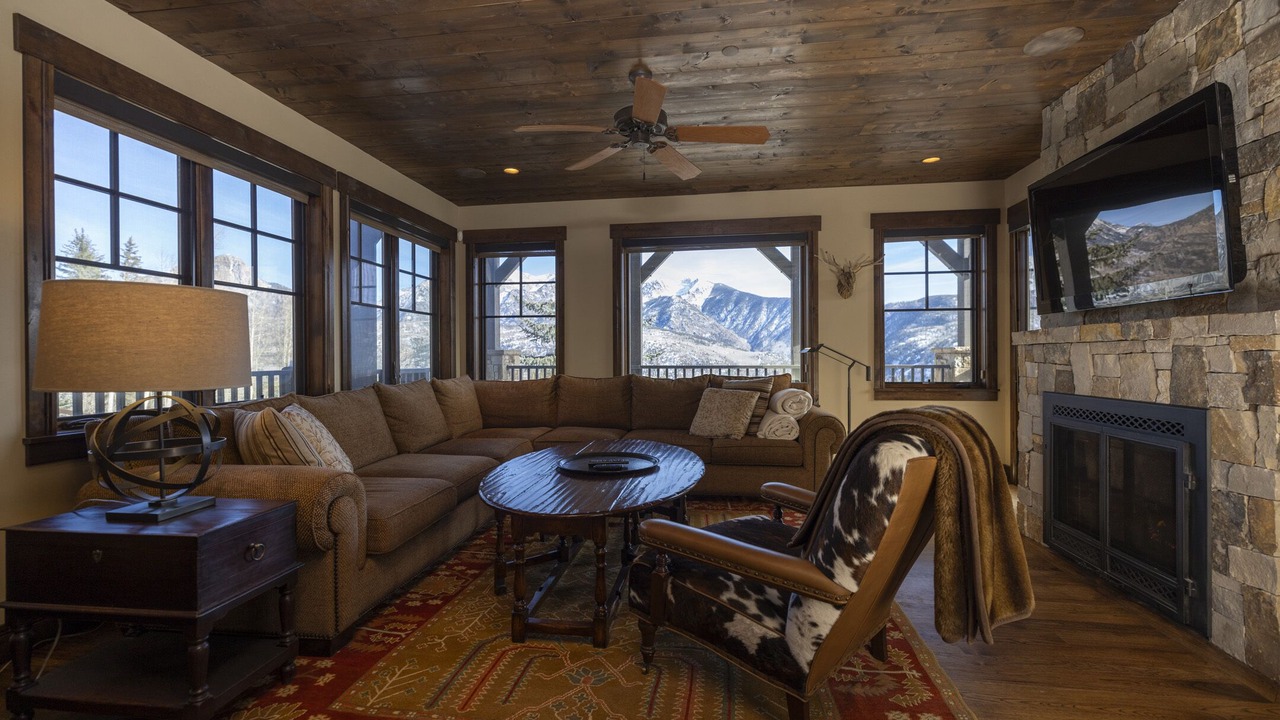 Photo of Livingroom in Purgatory