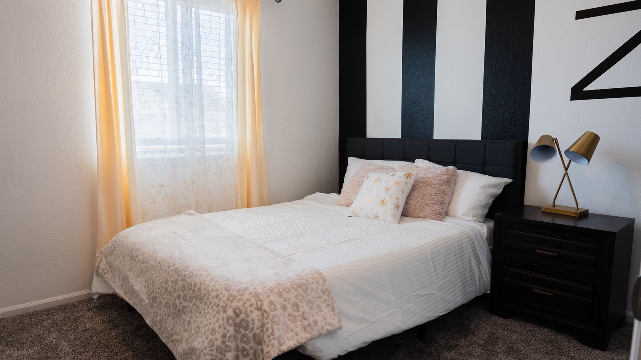 Photo of Bedroom in Green Valley Ranch