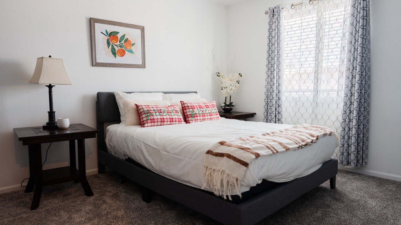 Photo of Bedroom in Green Valley Ranch