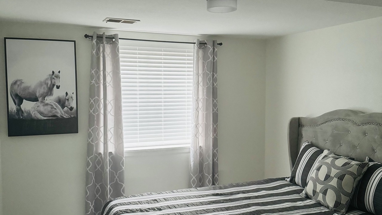 Photo of Bedroom in Englewood