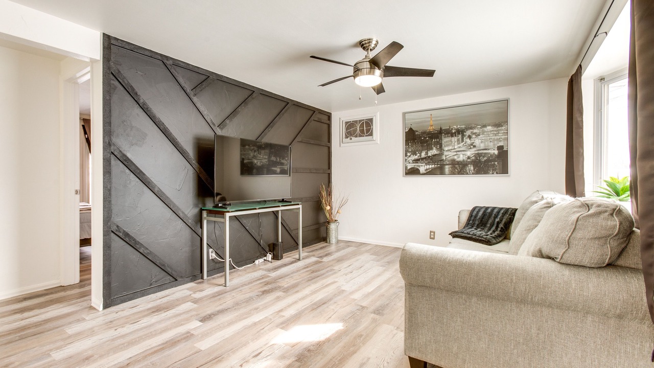 Photo of Livingroom in Sheridan