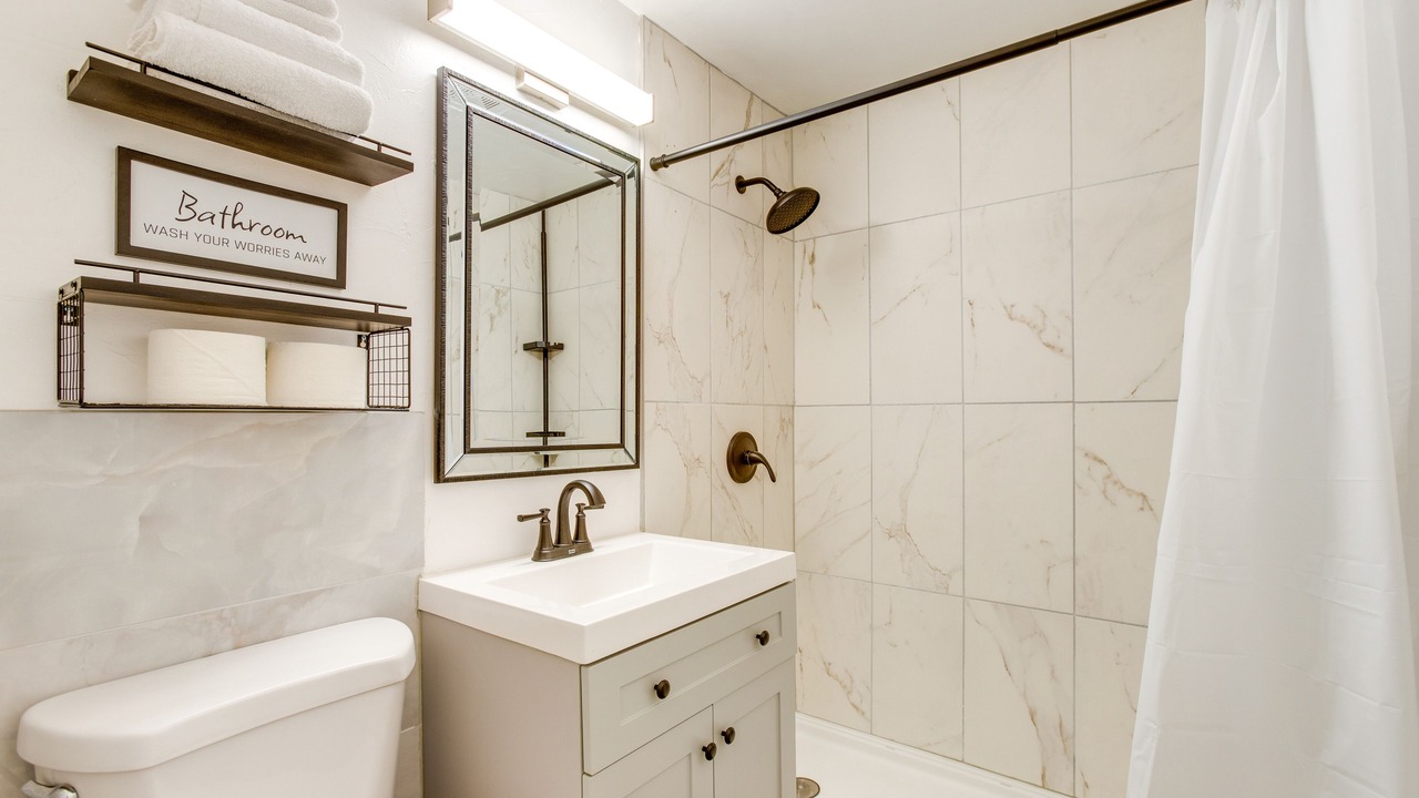 Photo of Bathroom in Sheridan