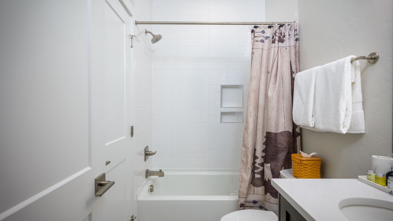 Photo of Bathroom in Rendezvous