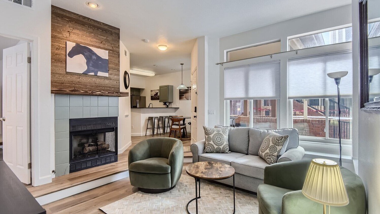 Photo of Livingroom in Greenwood Village