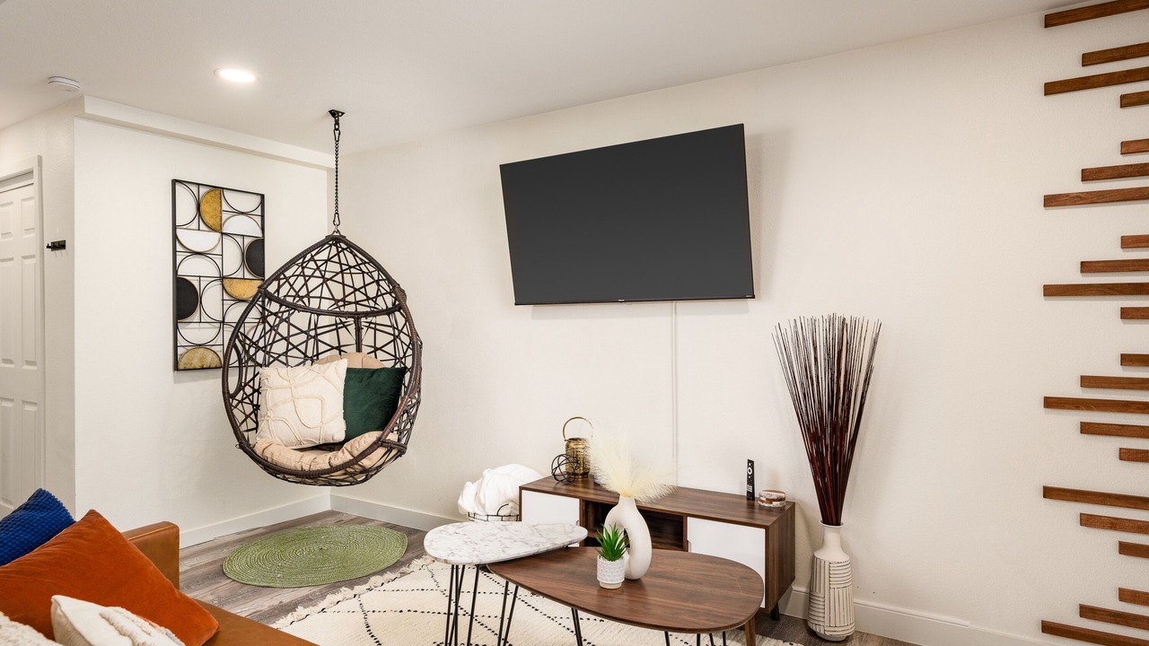 Photo of Livingroom in Berkley