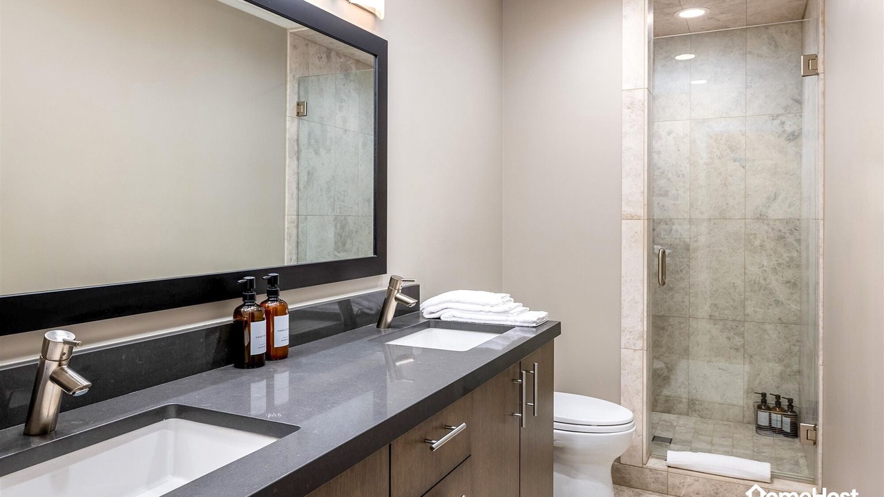 Photo of Bathroom in North Boulder