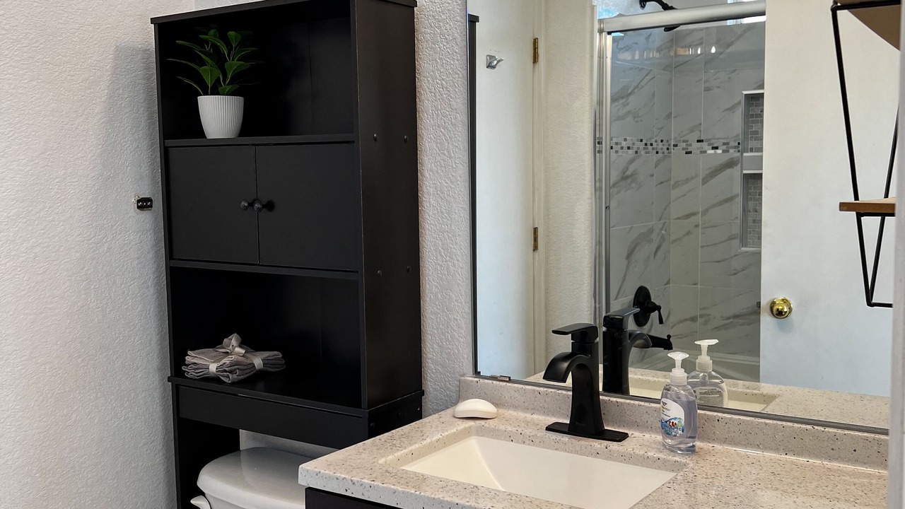 Photo of Bathroom in Green Valley Ranch