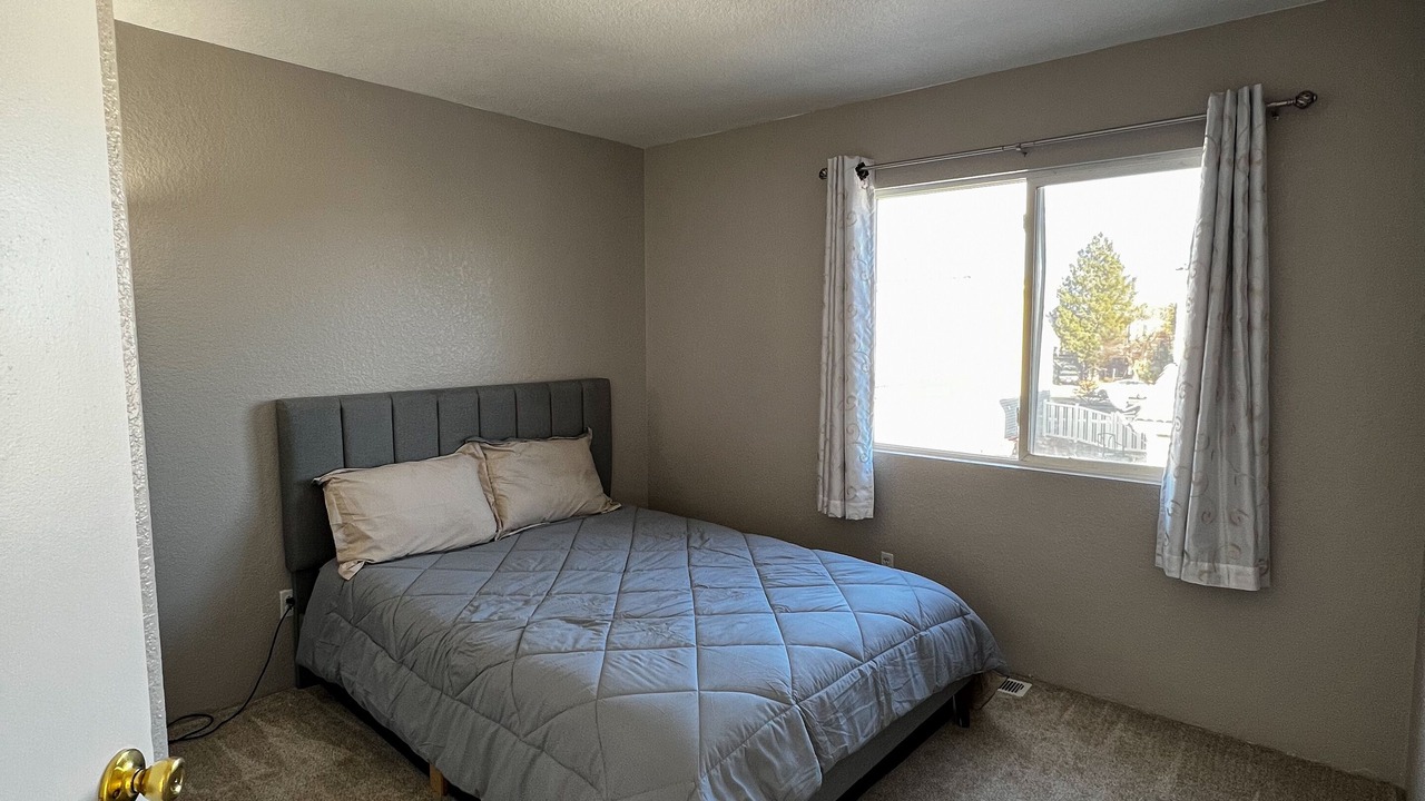 Photo of Bedroom in Green Valley Ranch