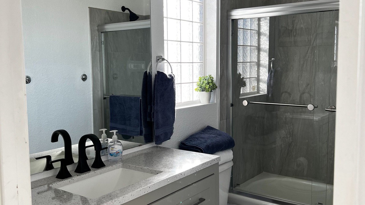 Photo of Bathroom in Green Valley Ranch