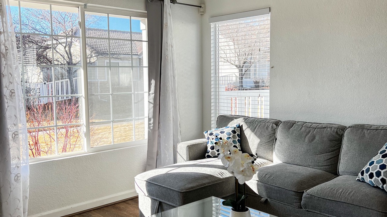 Photo of Livingroom in Green Valley Ranch