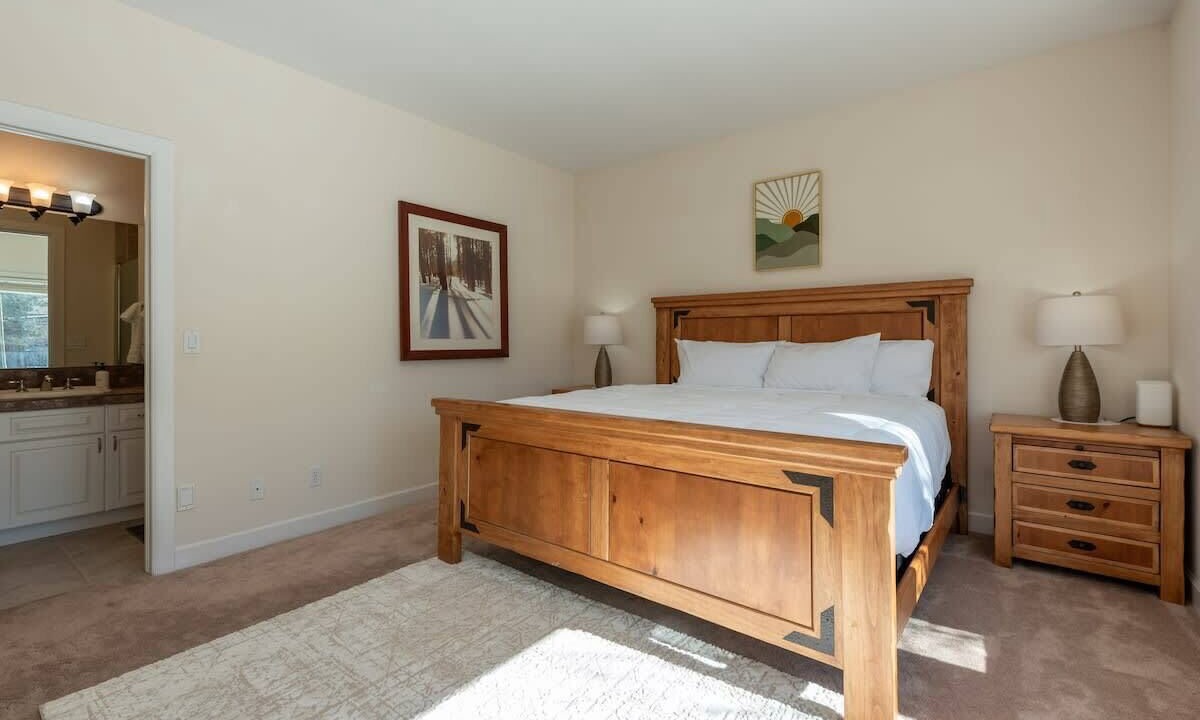 Photo of Bedroom in Arapahoe Ridge
