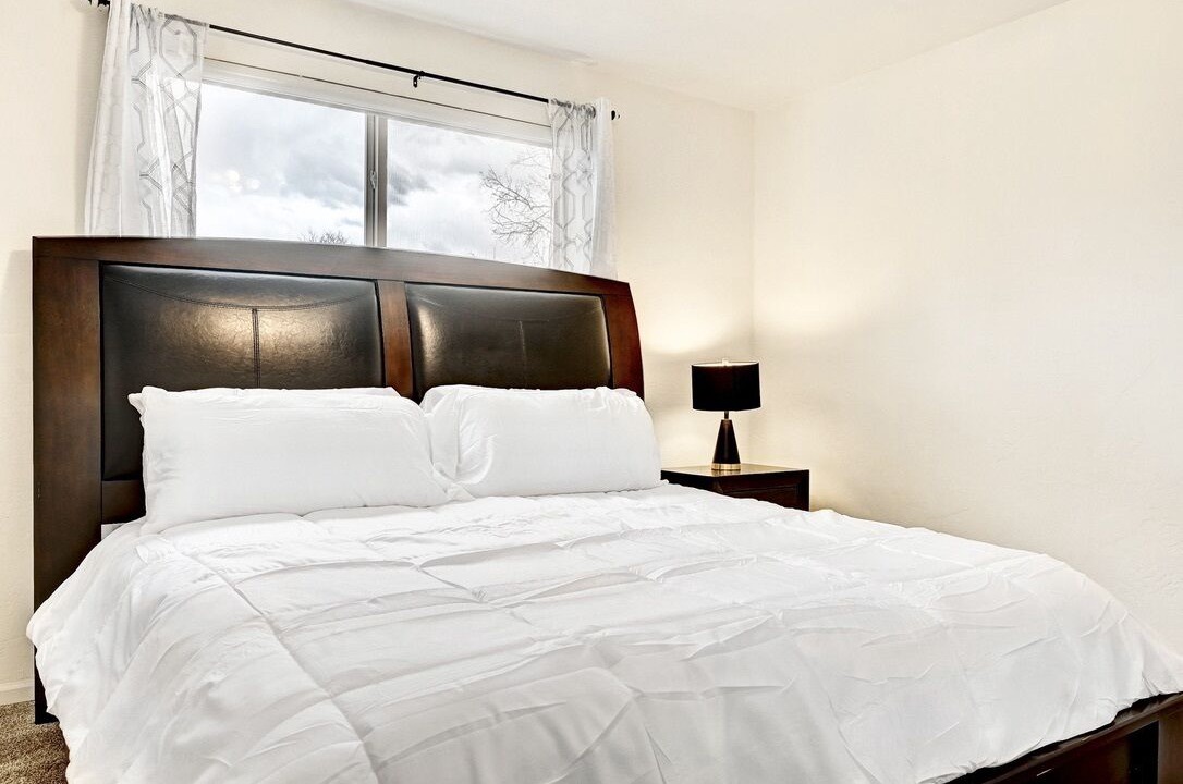 Photo of Bedroom in Aurora