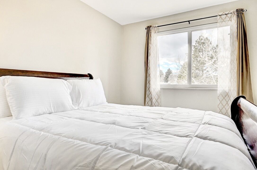 Photo of Bedroom in Aurora