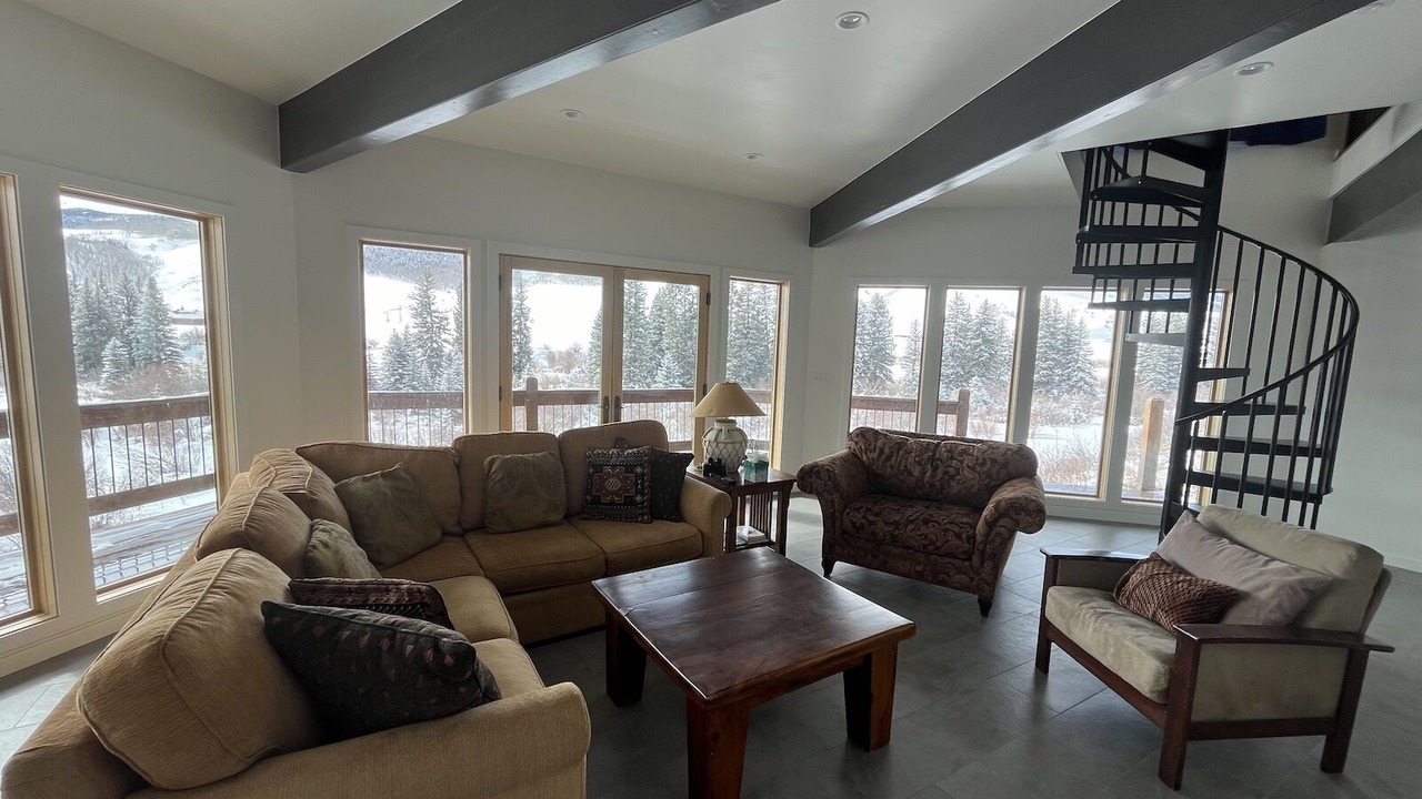 Photo of Livingroom in Crested Butte South