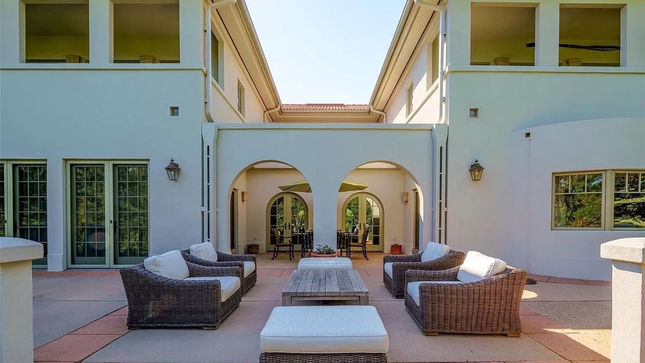 Photo of Outdoor in Broadmoor