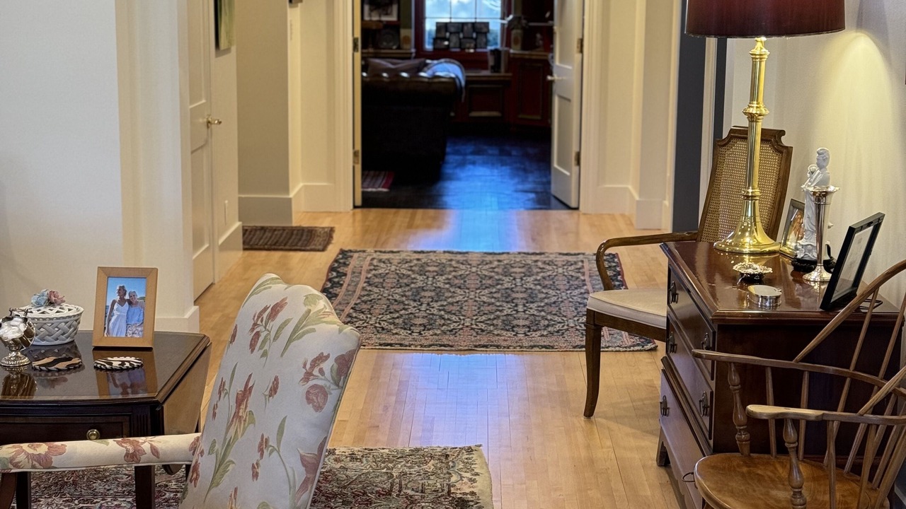 Photo of Bedroom in Broadmoor