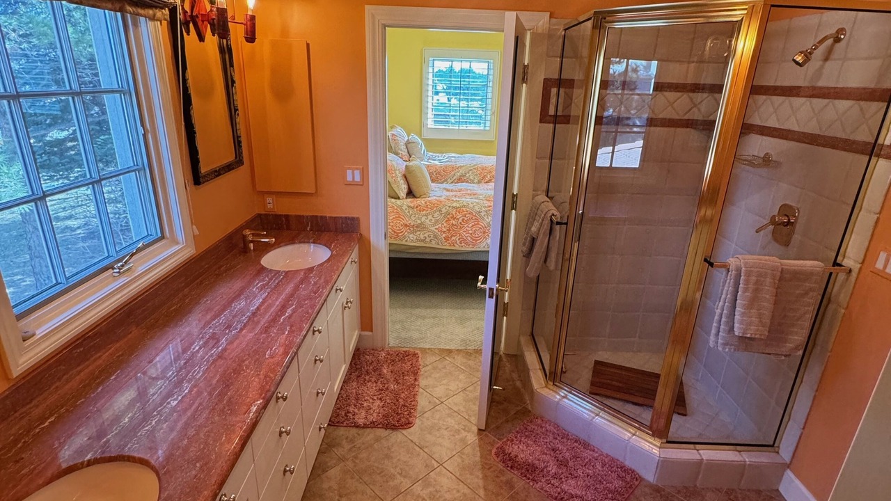 Photo of Bathroom in Broadmoor