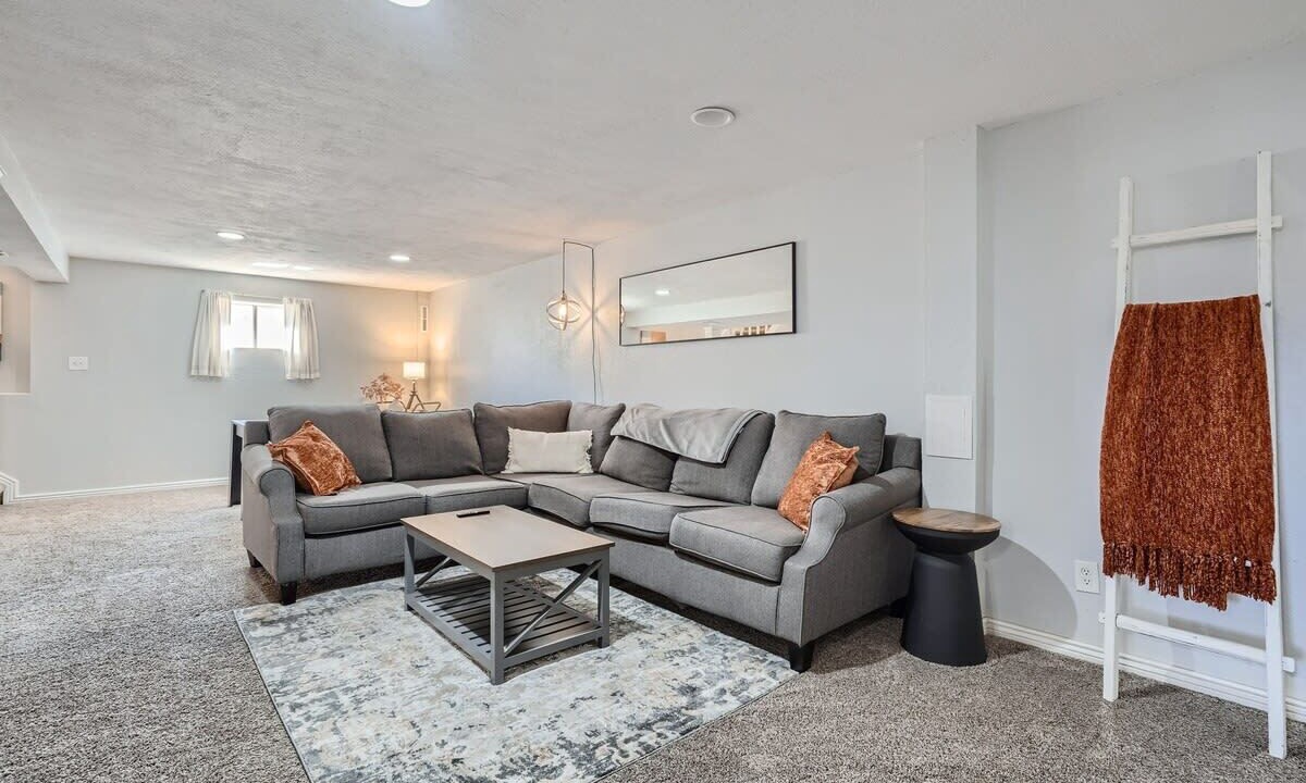 Photo of Livingroom in Scenic Heights
