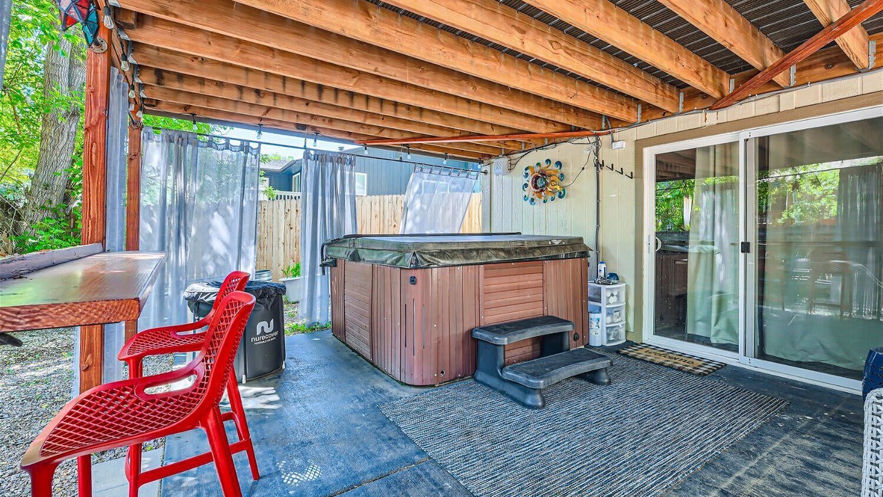 Photo of Outdoor in Scenic Heights