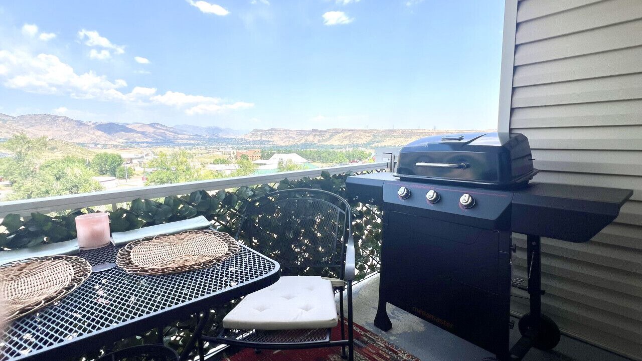 Photo of Outdoor in Golden