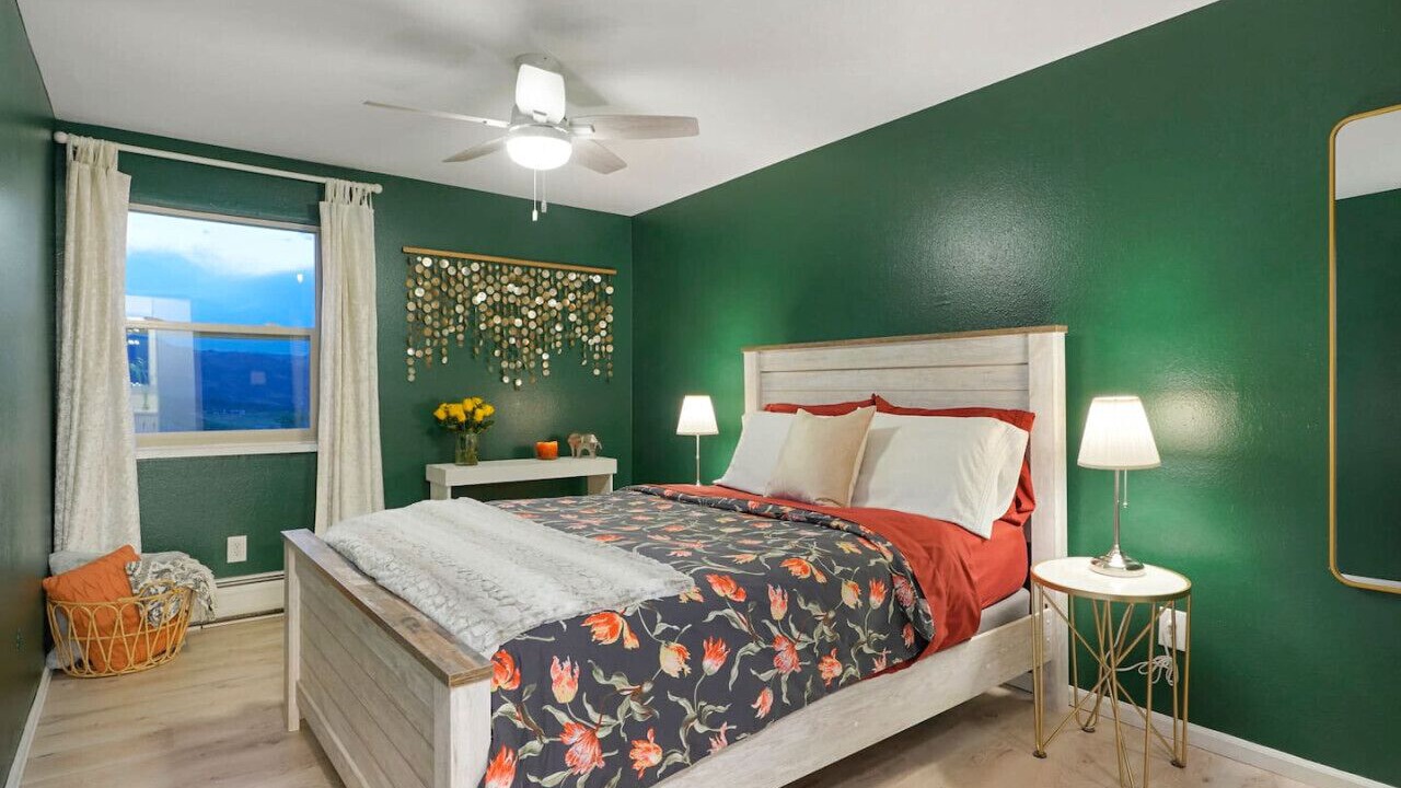 Photo of Bedroom in Golden