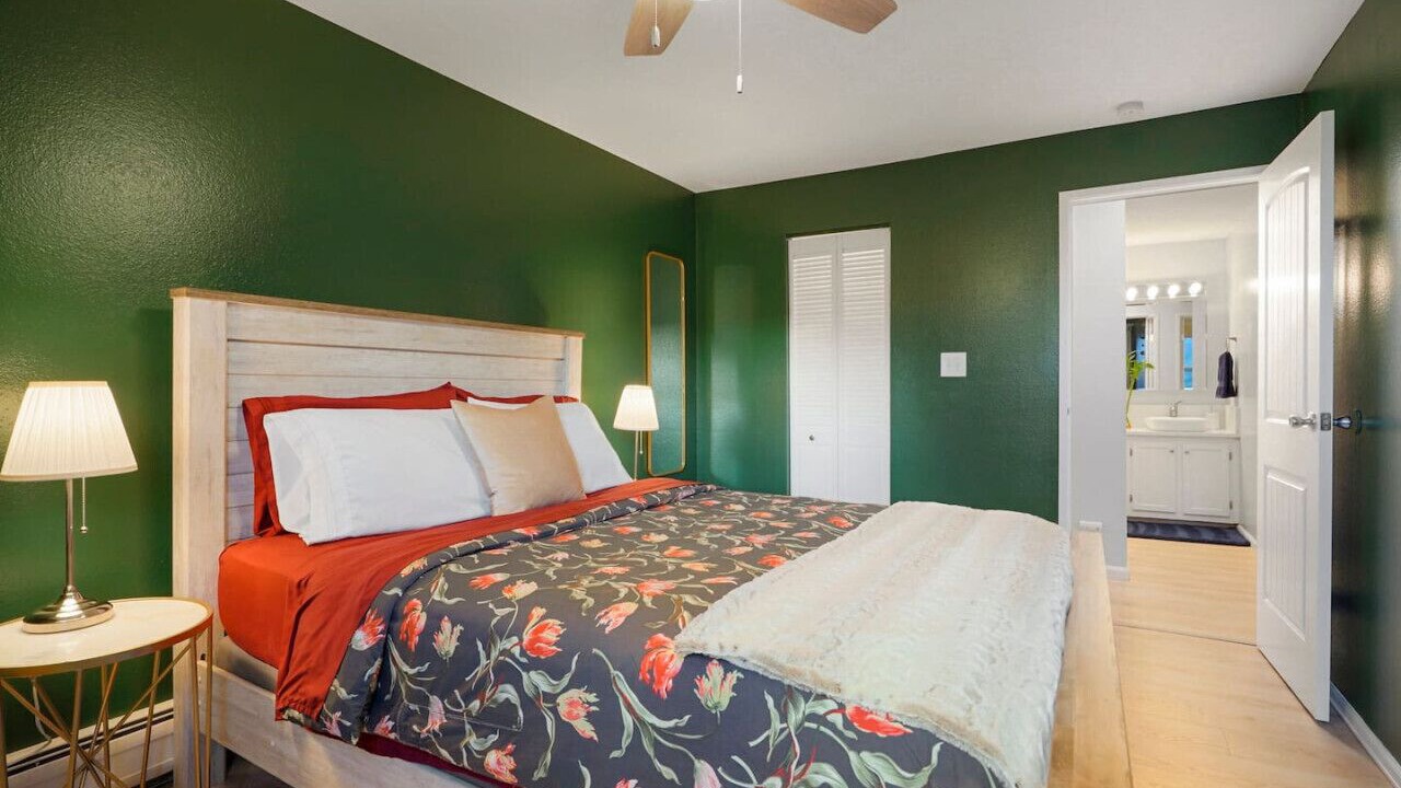 Photo of Bedroom in Golden