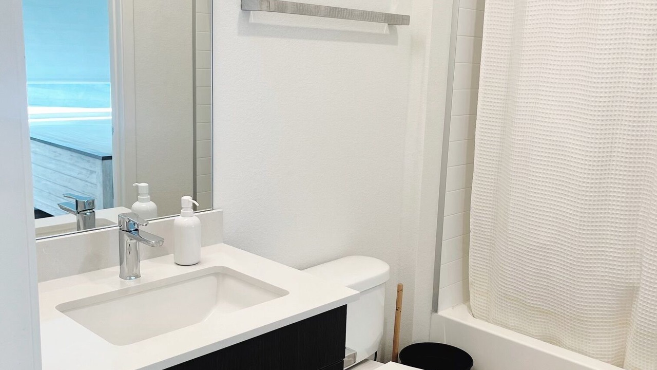 Photo of Bathroom in West Colfax