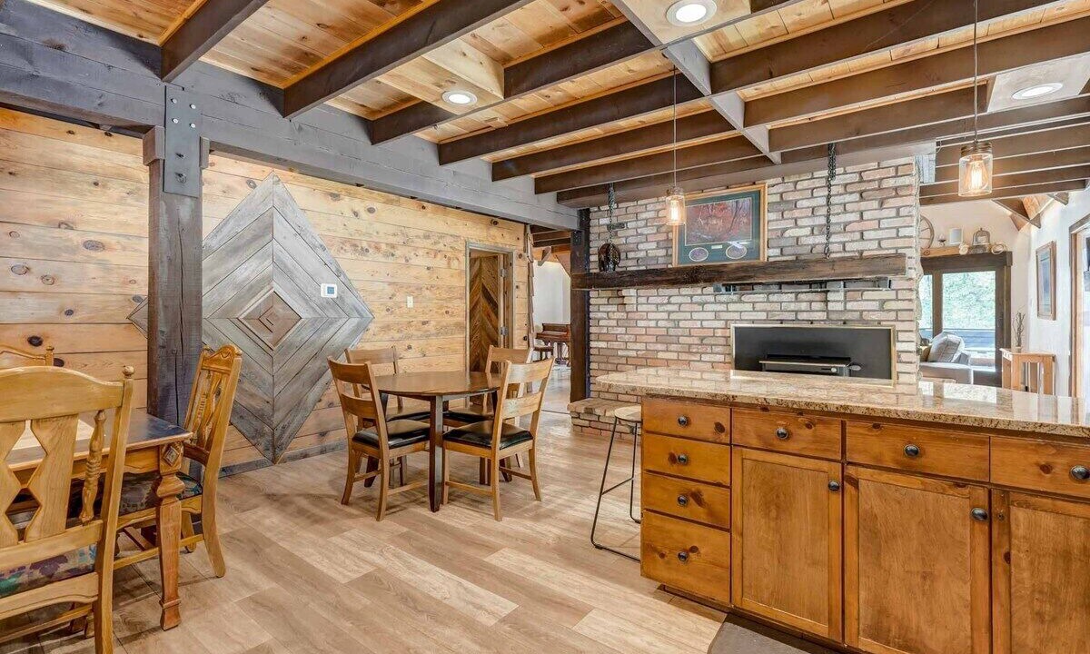 Photo of Bedroom in Woodland Park