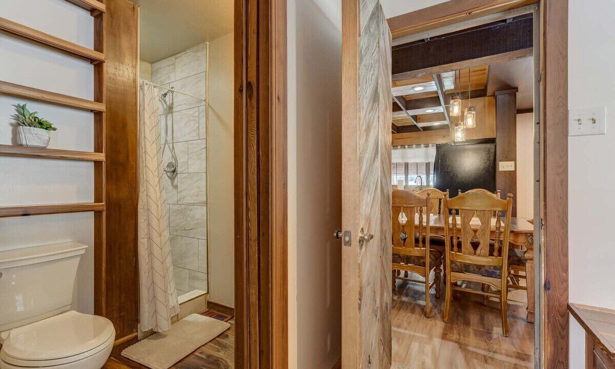 Photo of Bathroom in Woodland Park