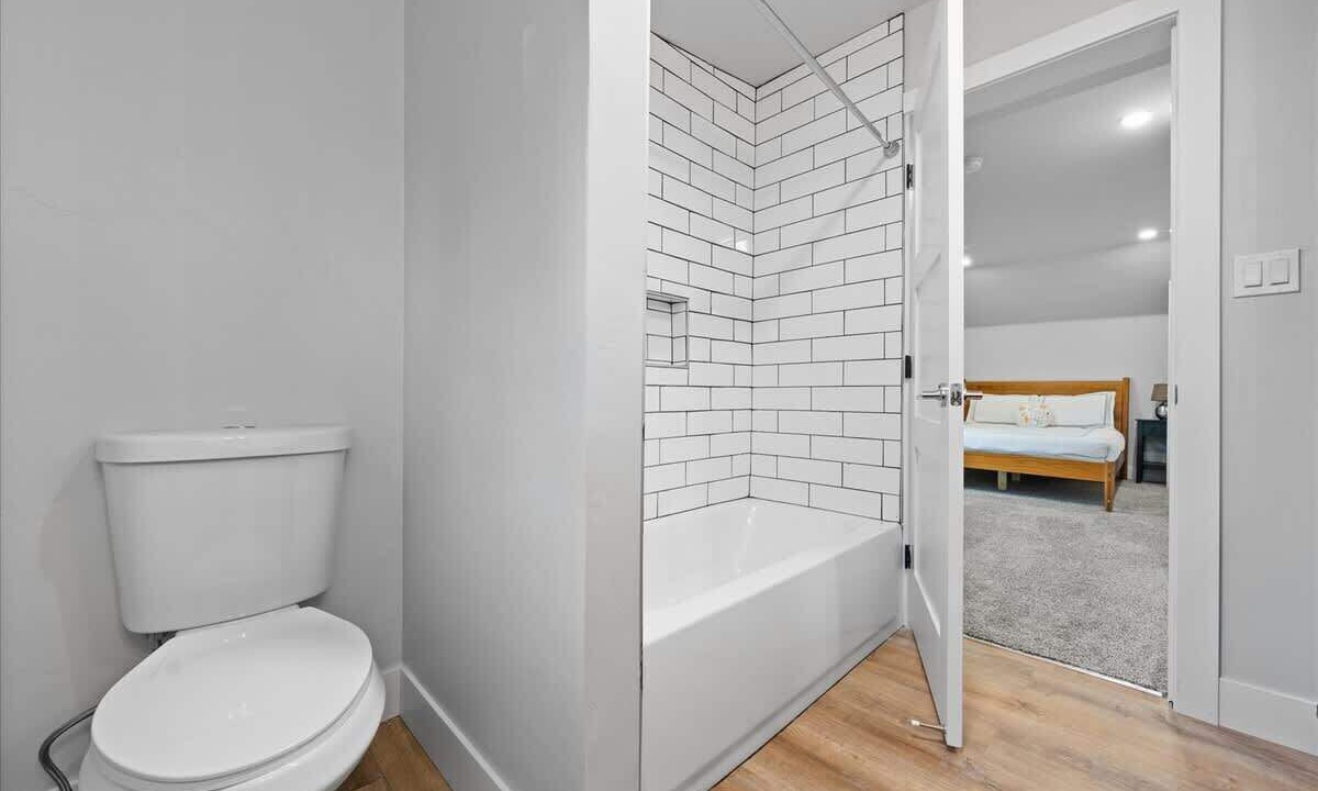 Photo of Bathroom in Eagle
