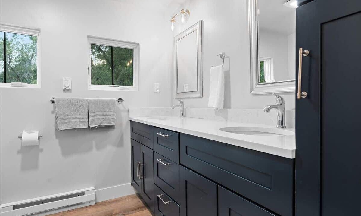 Photo of Bathroom in Eagle