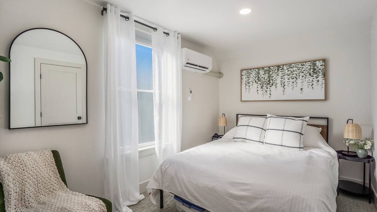Photo of Bedroom in University Park