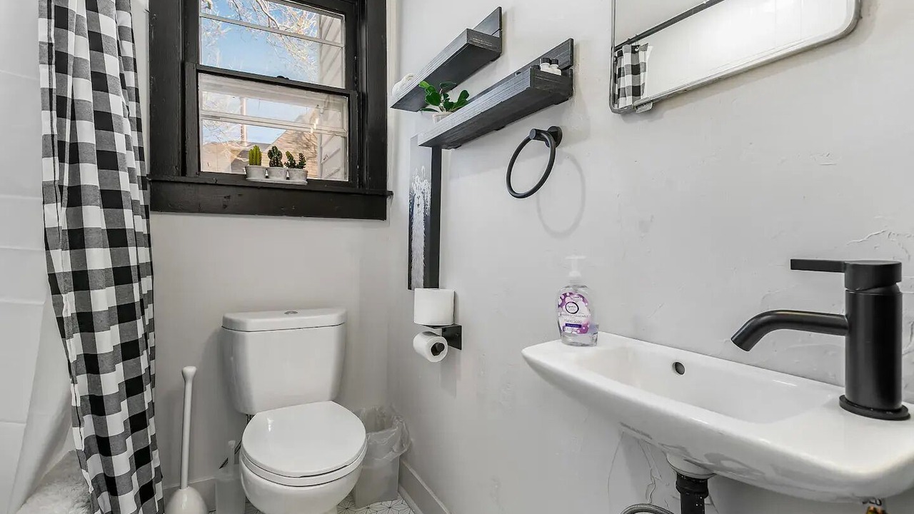 Photo of Bathroom in Loveland