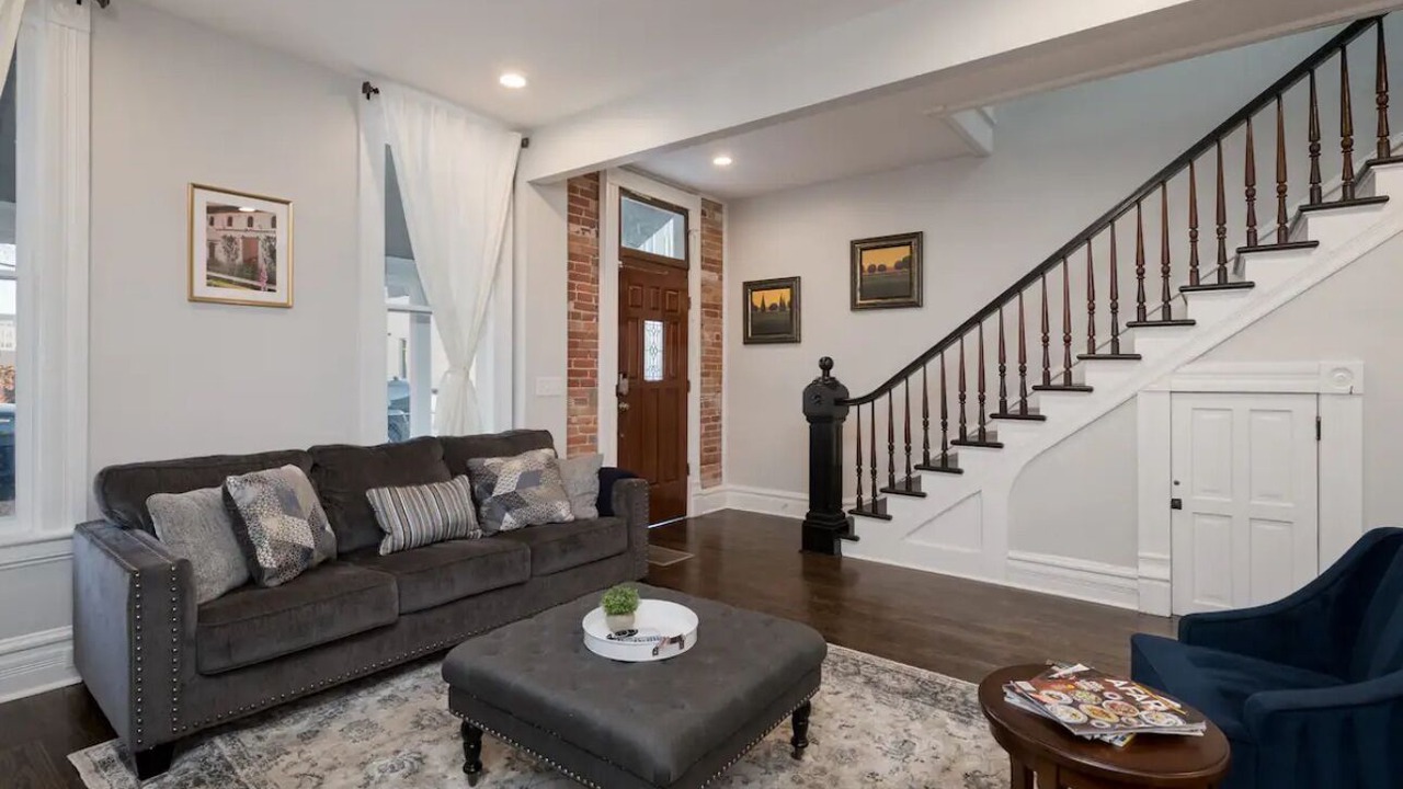 Photo of Livingroom in Ballpark