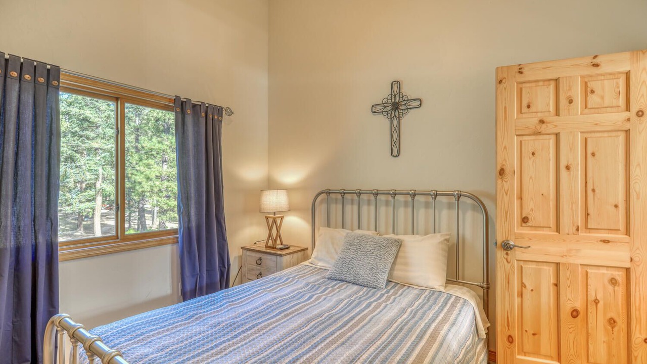 Photo of Bedroom in Bayfield