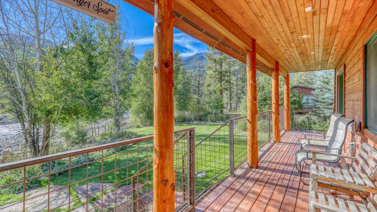 Photo of Patio Balcony in Bayfield