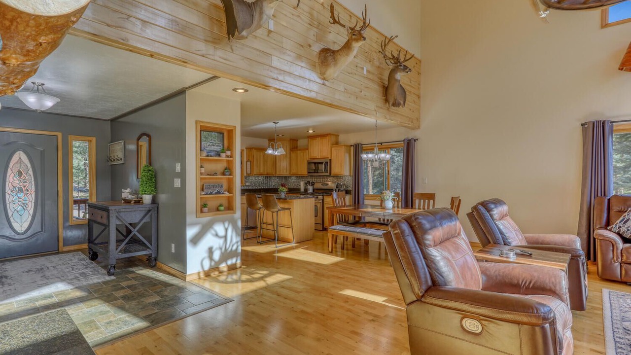 Photo of Livingroom in Bayfield