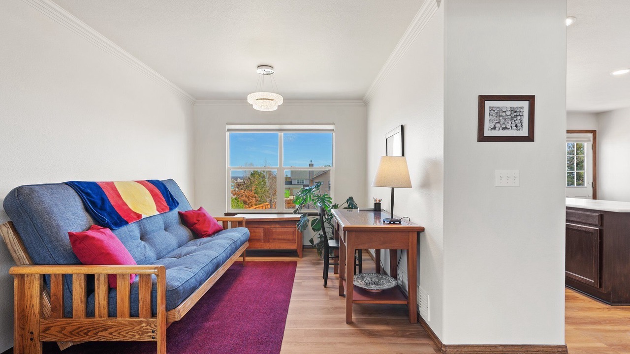 Photo of Livingroom in Southwest Colorado Springs