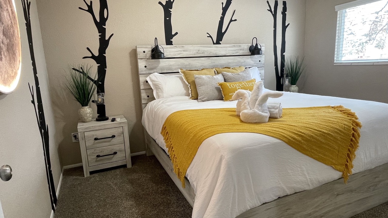 Photo of Bedroom in Arvada Plaza Area