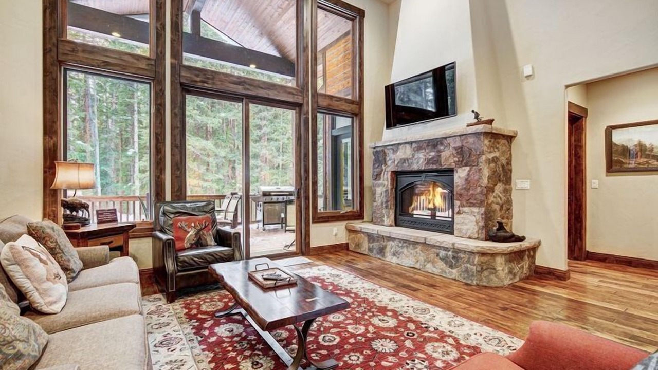 Photo of Livingroom in Blue River