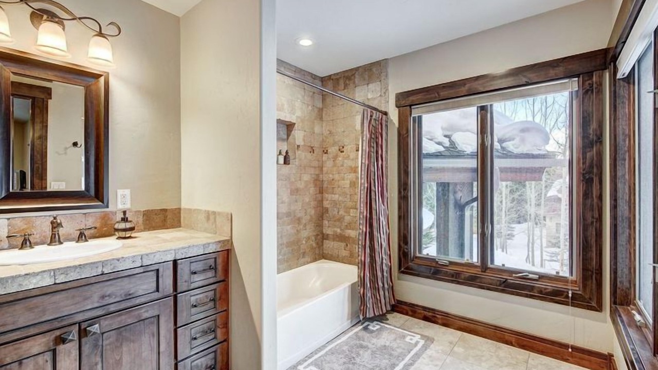 Photo of Bathroom in Blue River
