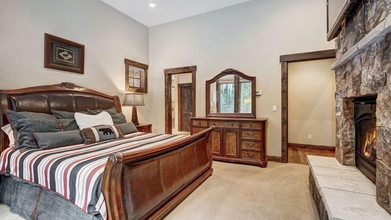 Photo of Bedroom in Blue River
