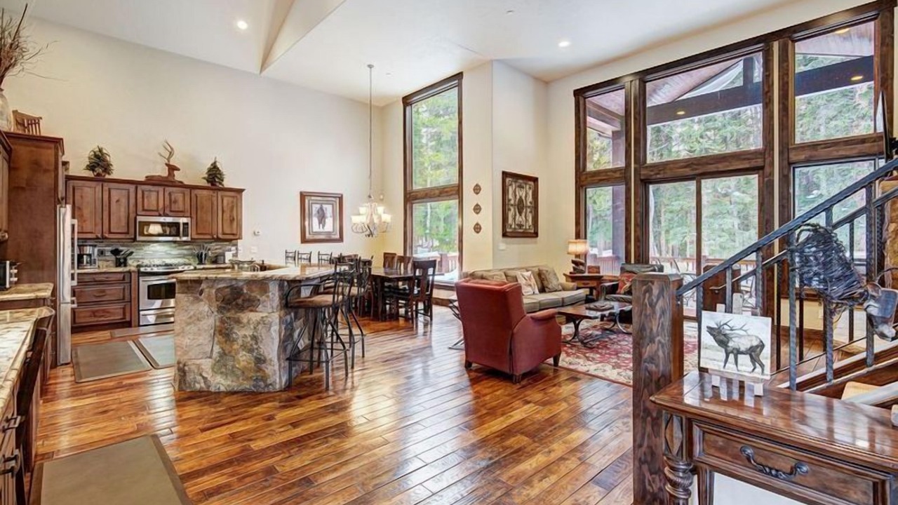 Photo of Livingroom in Blue River