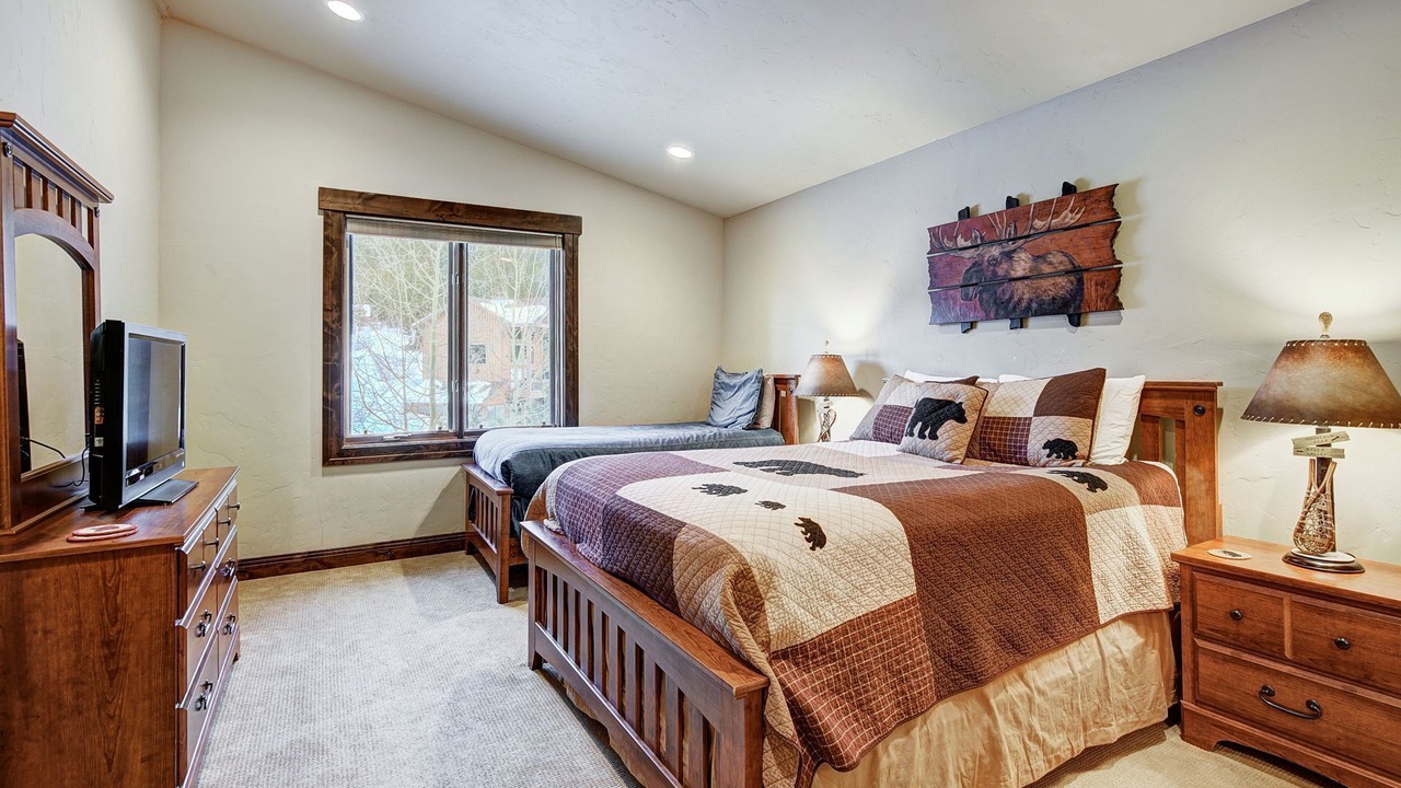 Photo of Bedroom in Blue River