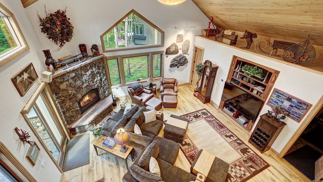 Photo of Livingroom in Christie Heights