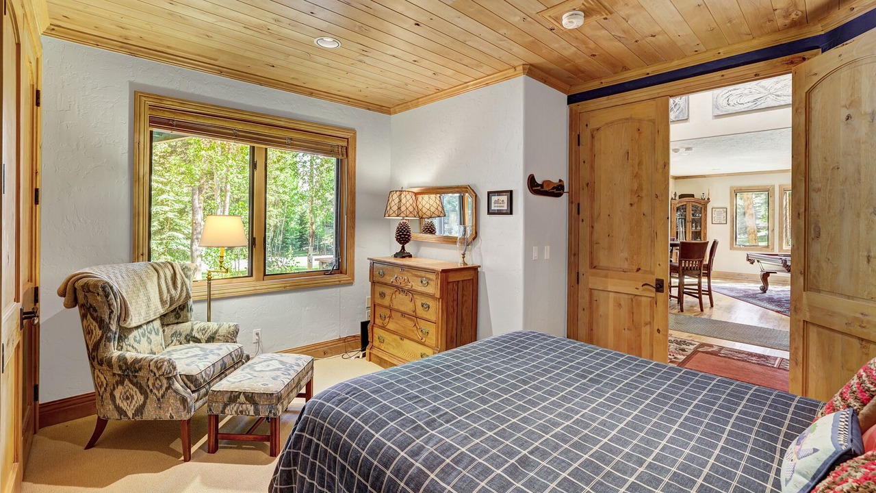 Photo of Bedroom in Christie Heights