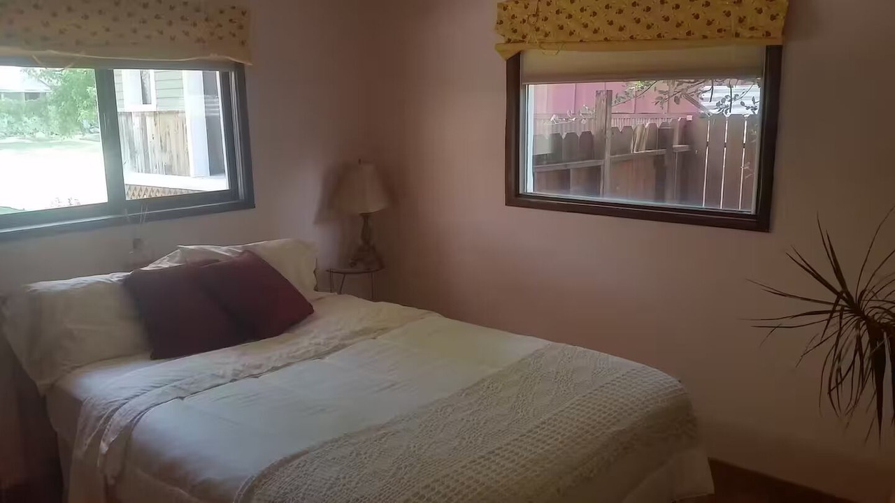 Photo of Bedroom in Carbondale