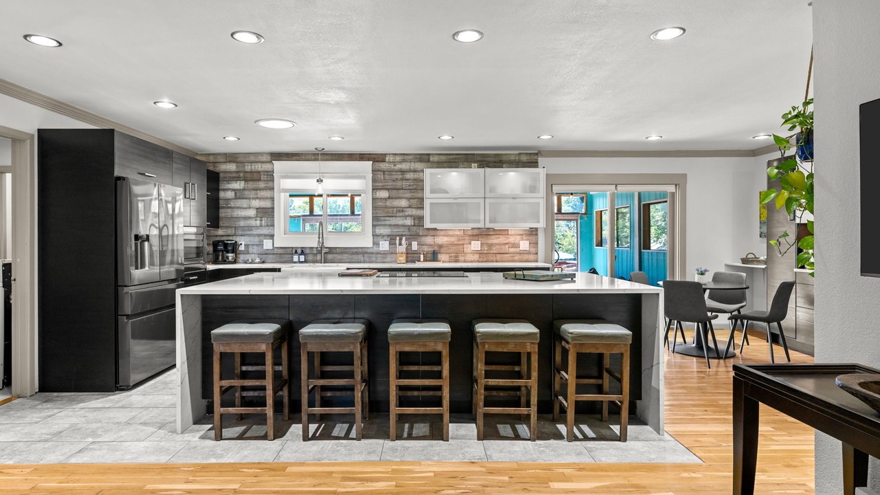 Photo of Kitchen in Golden