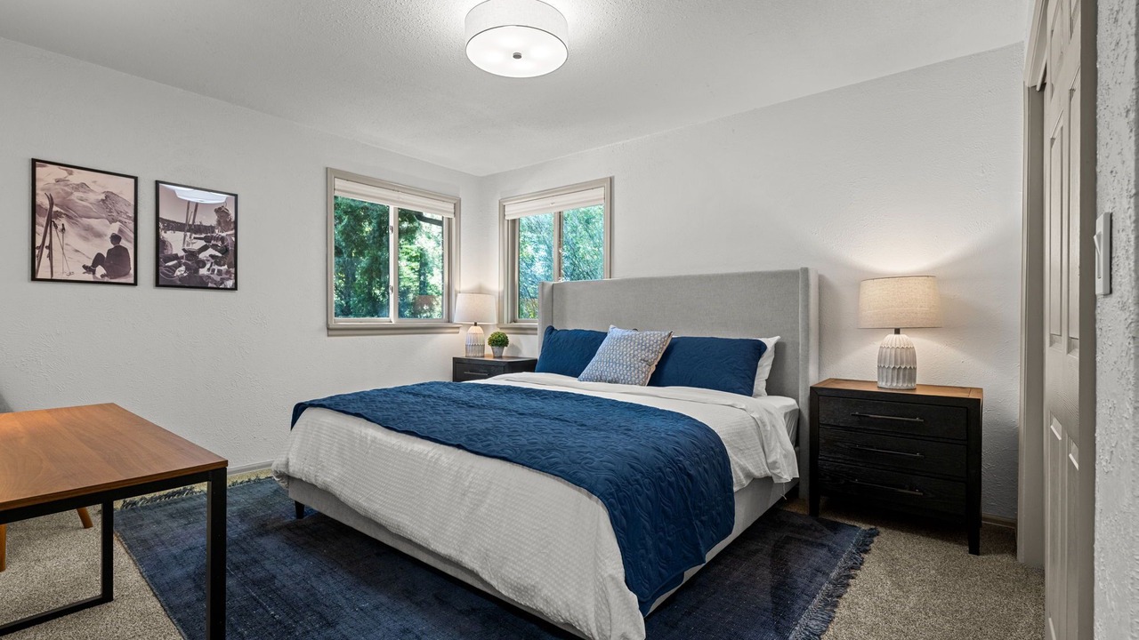 Photo of Bedroom in Golden